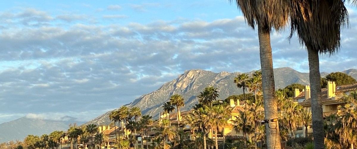 La Concha (1,215m) seen from Marbella beach — Sierra Blanca hiking trail