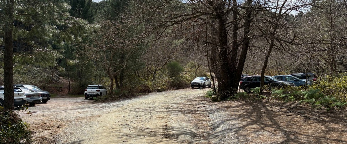 Free parking at Refugio de Juanar in Ojén — starting point for La Concha hike Marbella